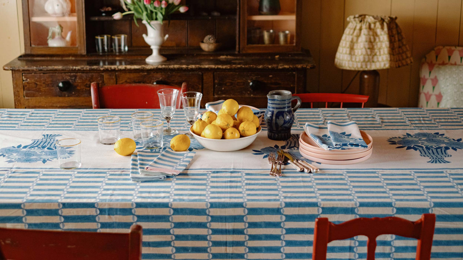Kitchen & Dining